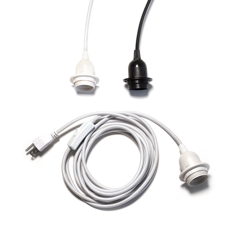 Swag set, cords in black and white.