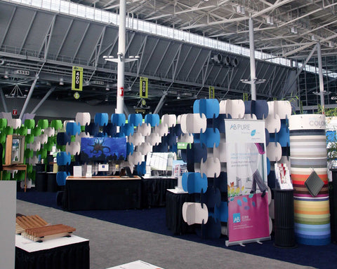 Full view of Nomad System room divider configured as complete trade show walls for exhibition display